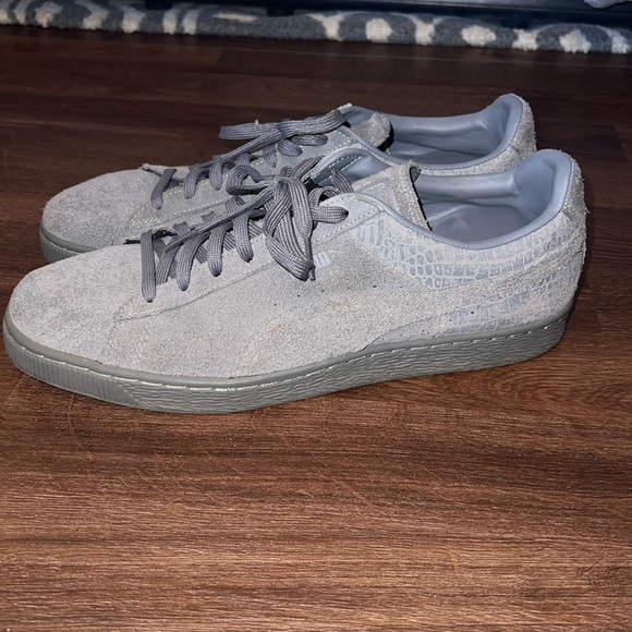 Mens grey Puma size 10.5 - Picture 1 of 3